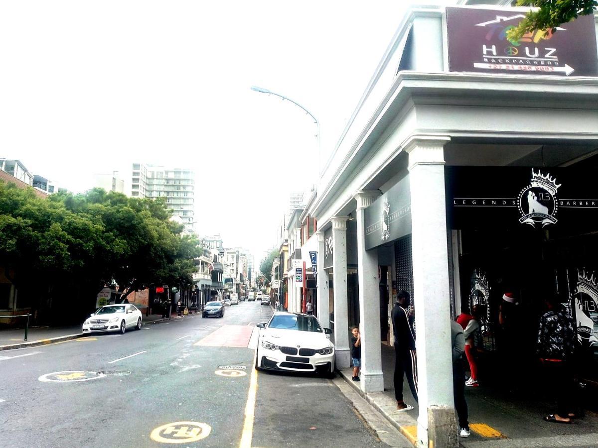 Trap Houz Backpackers Hostel Cape Town Exterior photo